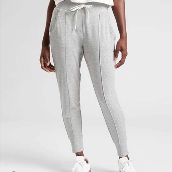 Athleta Pants - Athleta Bliss Jogger Pant Soft Heather Gray MTall Great condition. Tall Long